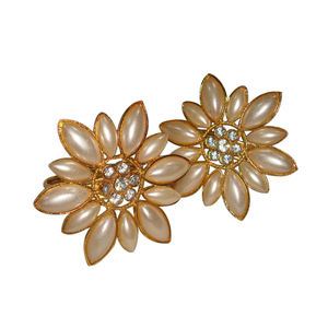 Anneau de serviette en perles d'or, bandeau pour serviettes en verre - Product Image 3