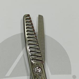 Tijeras de Entresacar de Acero Inoxidable con Dientes Afilados para Peluquería, para Hombres y Mujeres, Uso Profesional - Product Image 3