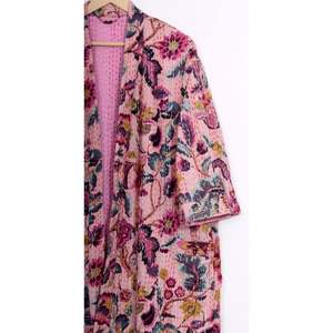 100% algodón indio Floral Jaipuri estampado Kantha Stitch Robe Kimono hecho a mano para mujeres tamaño libre ropa de baño ropa de dormir - Product Image 4