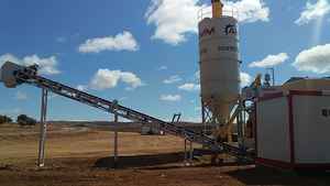 Mini usine à percussions béton de haute qualité, 45 m3/hr, prix de gros, petite usine - Product Image 3