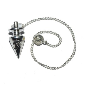 Péndulos de Metal Om tallados en latón Feng Shui y estilo amor péndulos de radiestesia de piedras preciosas de ágata grabadas para decoración del hogar - Product Image 1