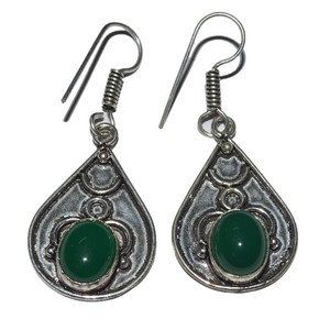 Achetez des boucles d'oreilles avec des accents en agate tendance - Style classique - Product Image 1