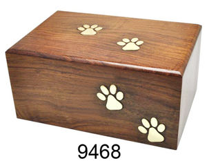 Elegant Western Style Unique Wooden Cremation <b>Pet</b> <b>Urn</b> Keepsake Brown Wooden <b>Pet</b> Memorial Ashes <b>Urn</b> Wholesale - Product Image 6