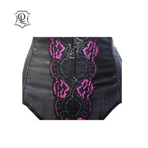 Wholesale Factory Price Vintage Gothic Fashion Breathable Plus Size Body <b>Shapewear</b> Waist Training Corsets with Bow and Rivet - Product Image 5