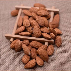 Prix de gros Amandes Crues Disponibles, délicieuses et saines Noix D'amandes Crues - Product Image 1