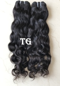 Vente en gros de cheveux Remy alignés sur les cuticules Extensions de cheveux brésiliens courts et lisses de couleur noire naturelle - Product Image 4