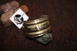 Nueva pulsera tejida de moda y gemelos, joyería artificial de latón Unisex para regalos de fiesta para mujeres - Product Image 3