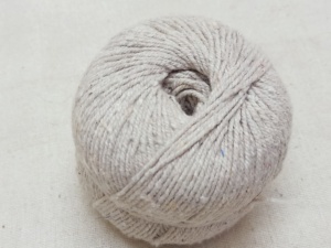 Fil de rayonne naturel antistatique à fibres de varech mélangées, motif brut pour les magasins de fils et de fibres - Product Image 2