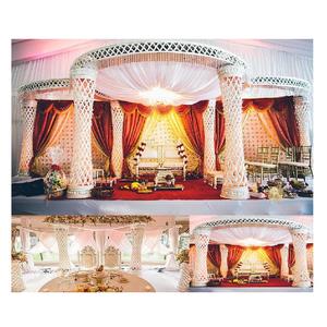 Mandap Clásico Blanco de Cristal para Bodas Indias, Mandap de Fibra con Tallado Jali, Mandap de Cristal con Diamantes, Mandap de Cristal Medio FRP para Bodas en el Reino Unido - Product Image 1