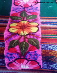 Ceintures de broderie andine faites à la main style Chumpi Ppunchay du Pérou - Product Image 1