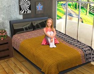 Wholesale Indian Handmade Reversible Patchwork <b>Kantha</b> <b>Quilt</b> Vintage <b>Kantha</b> <b>Quilt</b> Reversible Vintage <b>Kantha</b> Gudari - Product Image 5