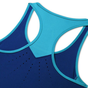 Venta al por mayor personalizado cómodo botón O cuello tinte impreso camiseta sin mangas para las mujeres de talla grande de estilo sólido de tela de punto informal - Product Image 2