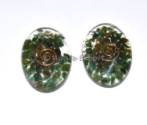 Aventurine verte D'énergie D'orgone Ovale Cabochons - Product Image 1