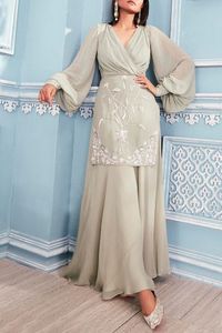 NEW-LATEST-STUNNING--LONH KOTI AVEC LEHENGA POUR LA Fête-usure-robe avec applications pour la Fête/Mariage = 2021. - Product Image 2