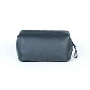 กระเป๋าเครื่องสำอางแฟชั่นสำหรับสาวๆขายดี2019ดีไซเนอร์ชื่อดังมีซิปหลายโลโก้ตามสั่ง - Product Image 4