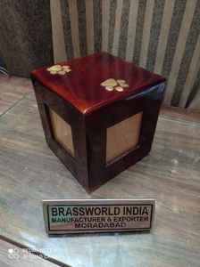 WOOD RED PHOTOFRAME WITH TWO GOLDEN PAWS PET URN <b>FUNERAL</b> <b>SUPPLIES</b> By Brassworld India - Product Image 6