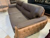 Ensemble de canapés Chesterfield en tissu moderne Yavuz, structure en bois massif, taille personnalisable, couleurs au choix, entrée, hôtel, salon, origine TR