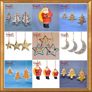 Adorno navideño de madera indio pintado a mano hecho a mano, decoración festiva de árbol, decoración de vacaciones para el hogar y decoración navideña - Product Image 6