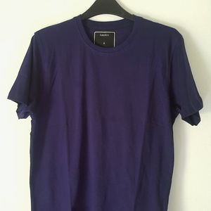 เสื้อยืดผู้ชาย ผ้าฝ้าย 100% ทรงลำลอง ใส่สบาย ระบายอากาศได้ดี ผ้าถัก คอทรงโอ แขนสั้น พิมพ์ลายตัวอักษรดิจิทัล - Product Image 1