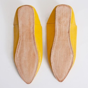 Delle donne e degli uomini Giallo Marocchino <span class=keywords><strong>In</strong></span> Pelle Babouche pantofole - Product Image 3