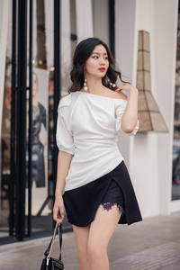 เสื้อเชิ้ตผู้หญิงเปิดไหล่คอปาดเสื้อเข้ารูปสำหรับผู้หญิงเสื้อลำลองแขนสั้นสำหรับผู้หญิงผลิตจากเวียดนาม - Product Image 4