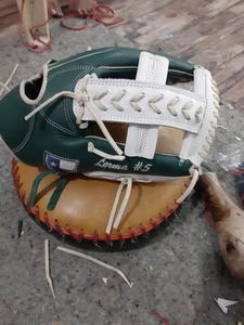 Guantes Deportivos Personalizados de Cuero Vacuno para Béisbol y Sóftbol, para Infield, Outfield, Primera Base y Receptor - Product Image 6