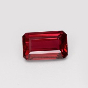 Gema Suelta Facetada de Granate Rojo Zambiano/Almandina Natural de Alta Calidad, Corte Octogonal de 13x18 mm, 19 Quilates, Origen Zambiano - Product Image 5
