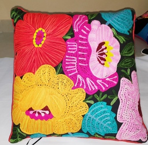 Fundas de cojín decorativas clásicas de alta calidad - Product Image 1