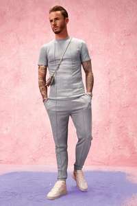 ชุดกีฬาผ้าโพลีเอสเตอร์สำหรับผู้ชายชุดวิ่งมีฮู้ดชุดวอร์มผ้าถักแบบลำลองระบายอากาศได้ดีสำหรับฤดูร้อน - Product Image 4