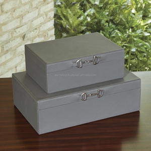 Gris Cajas de cuero - Product Image 1