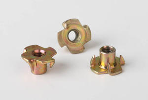 เหล็กชุบสังกะสีคุณภาพสูง M6 T Nut สี่แฉกครึ่งด้ายกับ M5 M4 ด้ายสังกะสีสําหรับยานยนต์และเฟอร์นิเจอร์ - Product Image 5