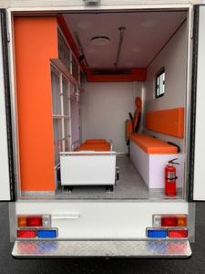 Скорая помощь для продажи по Заводской Цене Hilux коробка тип скорая помощь белый цвет скорая помощь машина - Product Image 3