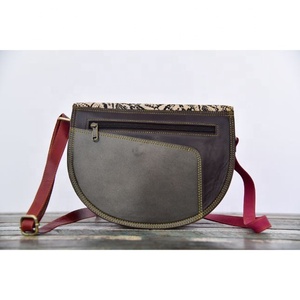 2024 Luxury Designer Genuine Leather Crossbody <b>Bag</b> Women High Quality Single Strap Bohemian Japan Winter Collection Chains - Product Image 2
