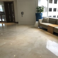 Carrelage de sol en marbre calcite crème poli, design moderne, épaisseur 17 mm, découpé sur mesure, qualité export pour hôtels en Indonésie