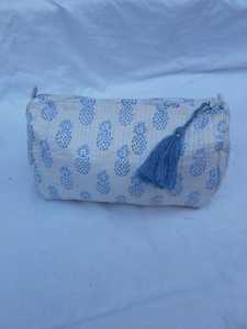 Sac de cosmétiques en coton matelassé, bloc à main, sac pour extérieur, tissu en coton imprimé Floral, matelassé avec plusieurs compartiments - Product Image 3