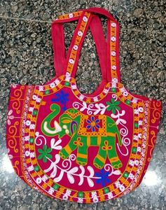 Bolsos de fiesta Banjara Vintage de diseñador indio para mujer, regalo de boda etéreo; tela hecha a mano con doble Forro de algodón - Product Image 5