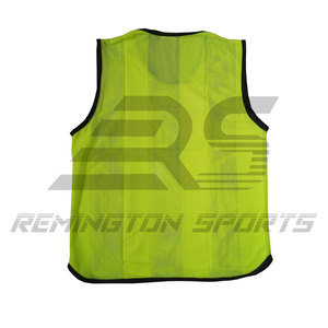 Chaleco de fútbol Deportivo de malla de alta calidad para jóvenes y adultos, chaleco de fútbol para entrenamiento de fútbol | Chaleco de entrenamiento personalizado de gran oferta - Product Image 2