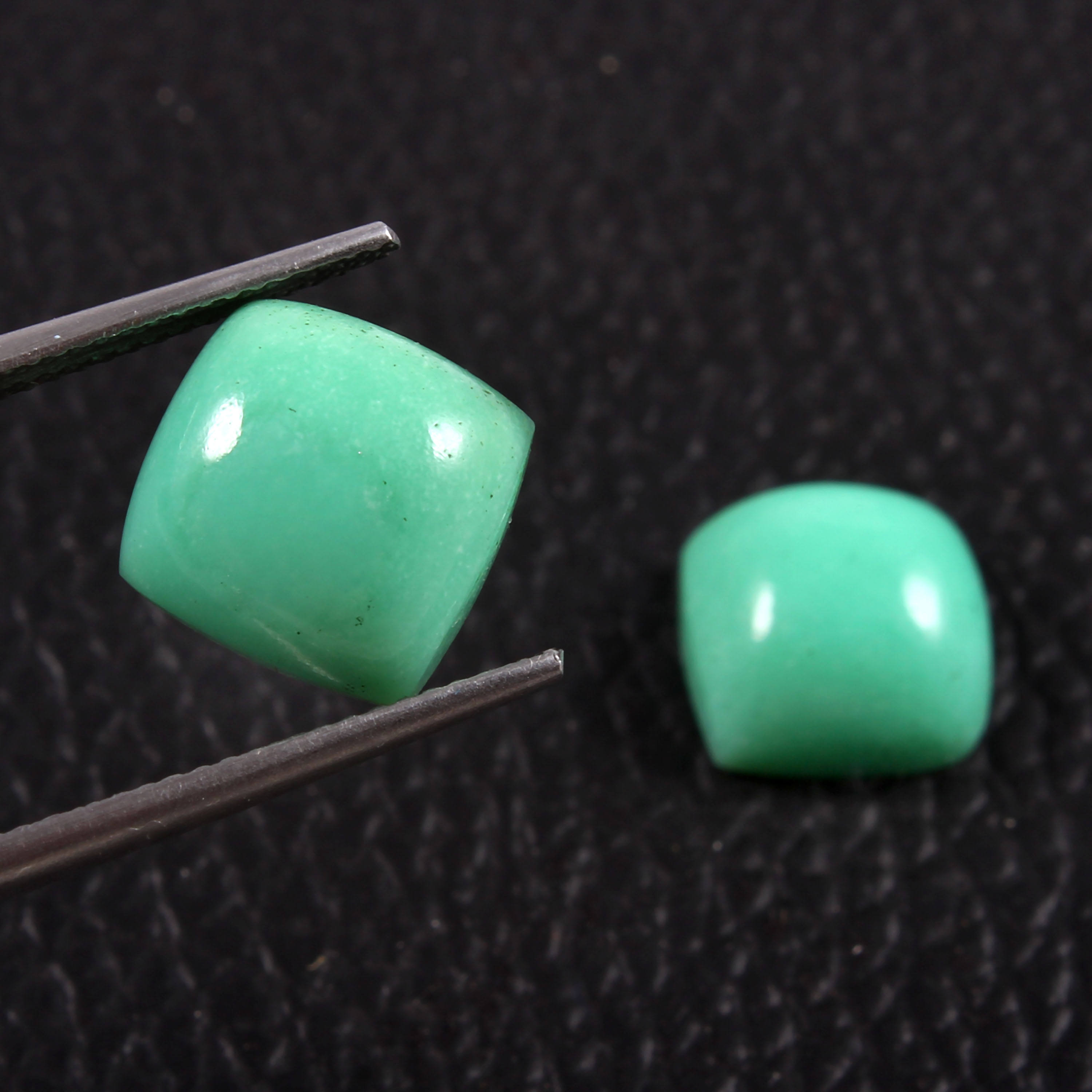 สีเขียว