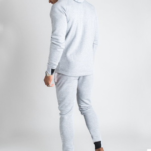 Trajes deportivos personalizados OEM para hombre, estilo muscle fit, para correr y hacer ejercicio, de poliéster/algodón, para gimnasio. - Product Image 2