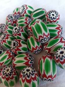 Cuentas de Vidrio Chevron Rojas Hechas a Medida Disponibles en Tamaños Personalizados para Tiendas de Cuentas, Cristal Lampwork y Cuentas de Vidrio - Product Image 4