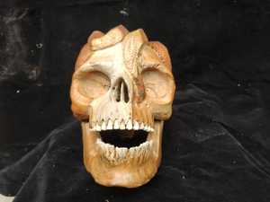 ชุดคอลเล็คชั่นโบราณศิลปะพื้นบ้านแกะสลักด้วยมือรูปกะโหลกไม้สักทำจากปลาหมึกแกะสลักด้วยมือ100% จำนวนจำกัด - Product Image 3