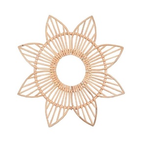 Meilleur miroir en rotin en forme d'étoile Miroir mural décoratif tissé design grande taille fait main pour une décoration intérieure élégante - Product Image 1
