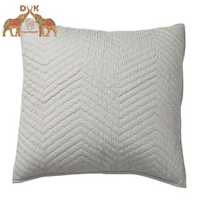 High Quality Machine Solid <b>Quilt</b> Wholesale Summer Blanket <b>king</b> <b>Size</b> Solid Machine Blanket Hotel Home Use Stylish <b>Quilt</b> - Product Image 2