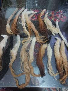 Cheveux de queue de vache bruts de qualité supérieure avec os, longueur 50-80 cm, pour la fabrication de brosses et l'artisanat - Product Image 6