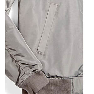 Blouson aviateur pour homme Logo personnalisé 100% polyester satiné Blouson aviateur de baseball Blouson d'hiver pour homme - Product Image 5