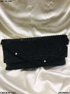 Sac de soirée ethnique exclusif de créateur indien fait à la main pochette de mariée pour les fêtes dames - Product Image 3