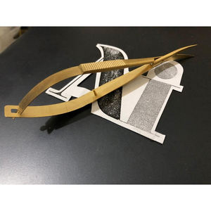 Hot Selling Gold-Coated Eyelash <b>Extension</b> Scissors Customizable Private Curved Blade Cuticle Scissor Sustainable Beauty Care - Product Image 6