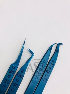 Pince à épiler d'extension de cils en acier inoxydable avec logo personnalisé professionnel avec pointe pointue et nouvelle poignée Design Heart Grip - Product Image 4