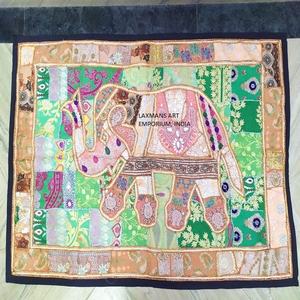 ผ้าแขวนผนังลายช้างแบบอินเดีย งานปะติดผ้าฝ้ายหลากสีสไตล์อาร์ตเดโค สำหรับตกแต่งบ้าน ขายส่ง - Product Image 3