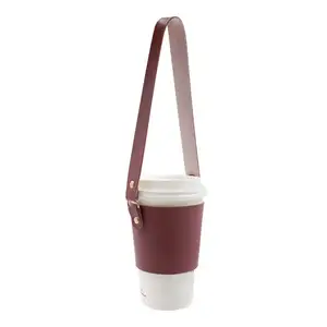 Toptan özel logo içecek dükkanı promosyon deri crossbody kahve kupası tutacağı